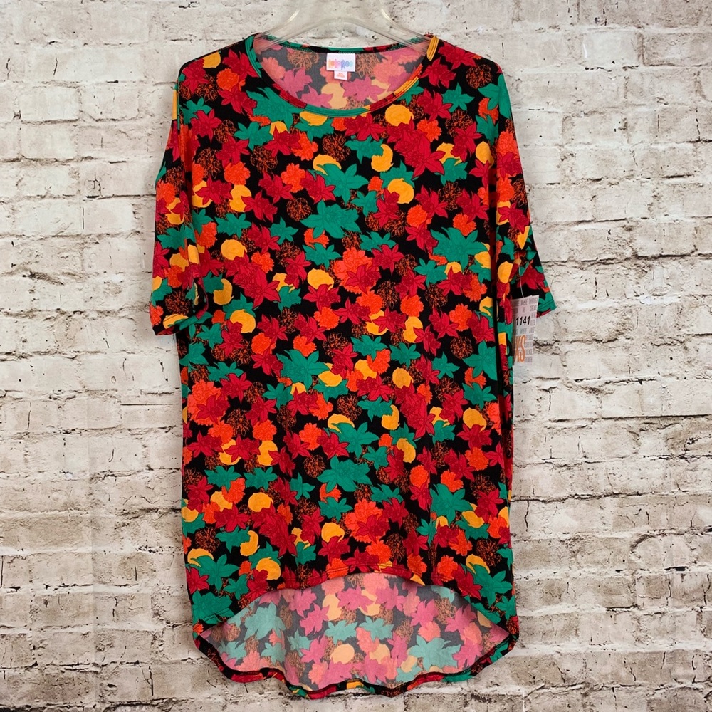 ☘️ Lularoe LLR Irma Top Shirt Tunic